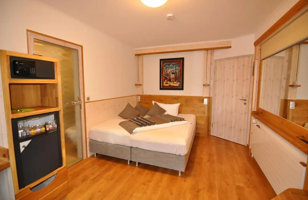 Hotel Pension Blumenbach-1